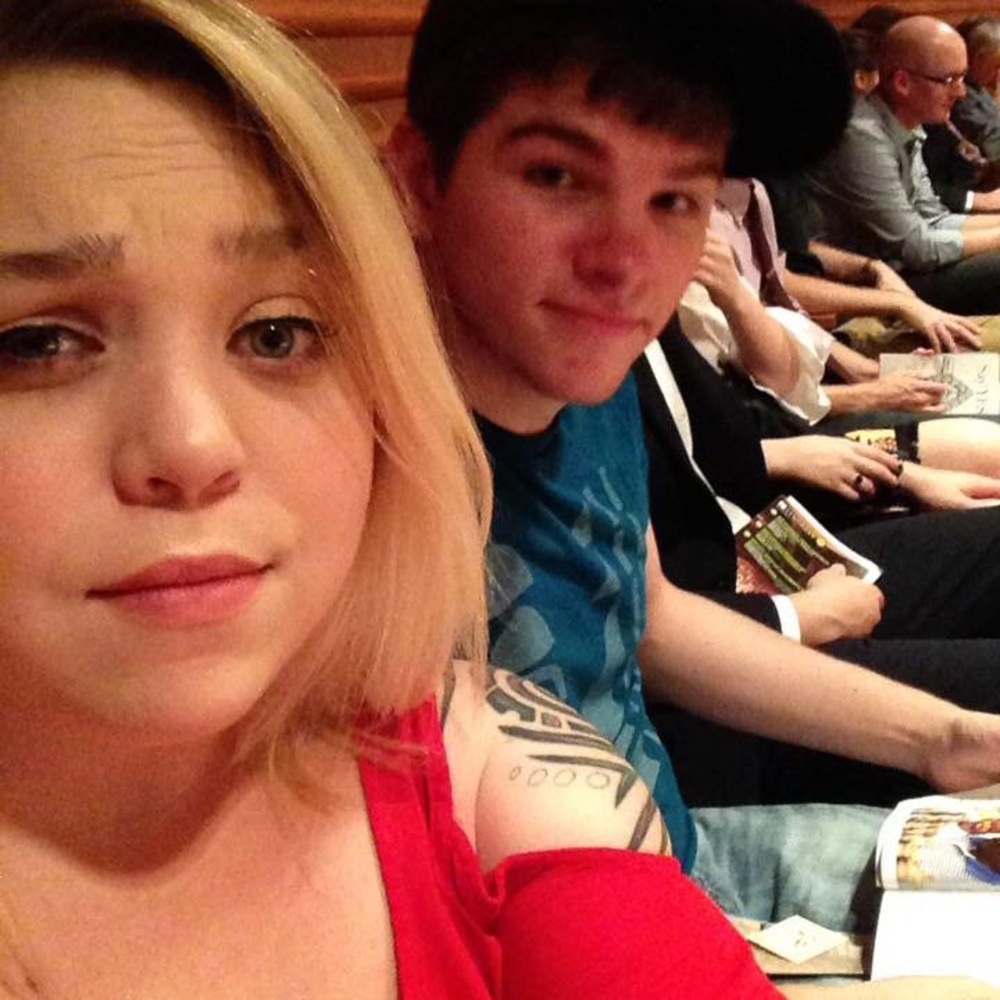 Meet your Posher, Alexis